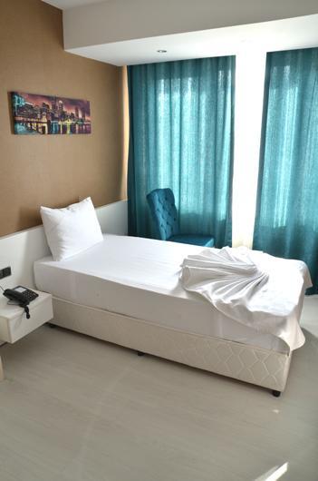 Kayislioglu Otel Burdur Exterior photo
